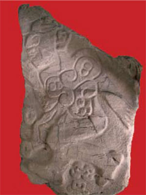 piedra tallada prehispánica